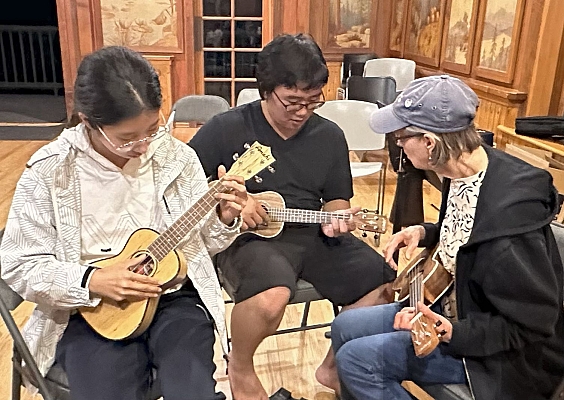 Uke Practice Uke Practice